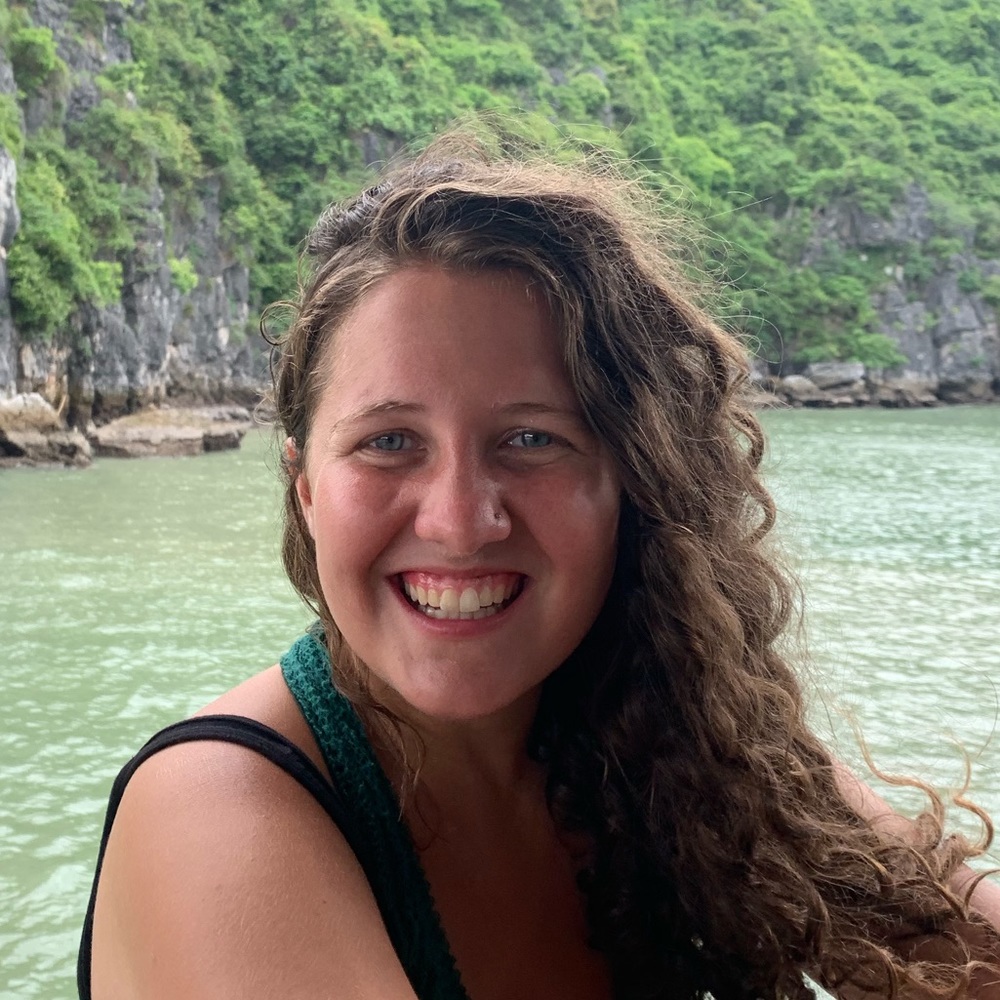 Meet your Posher, Emma